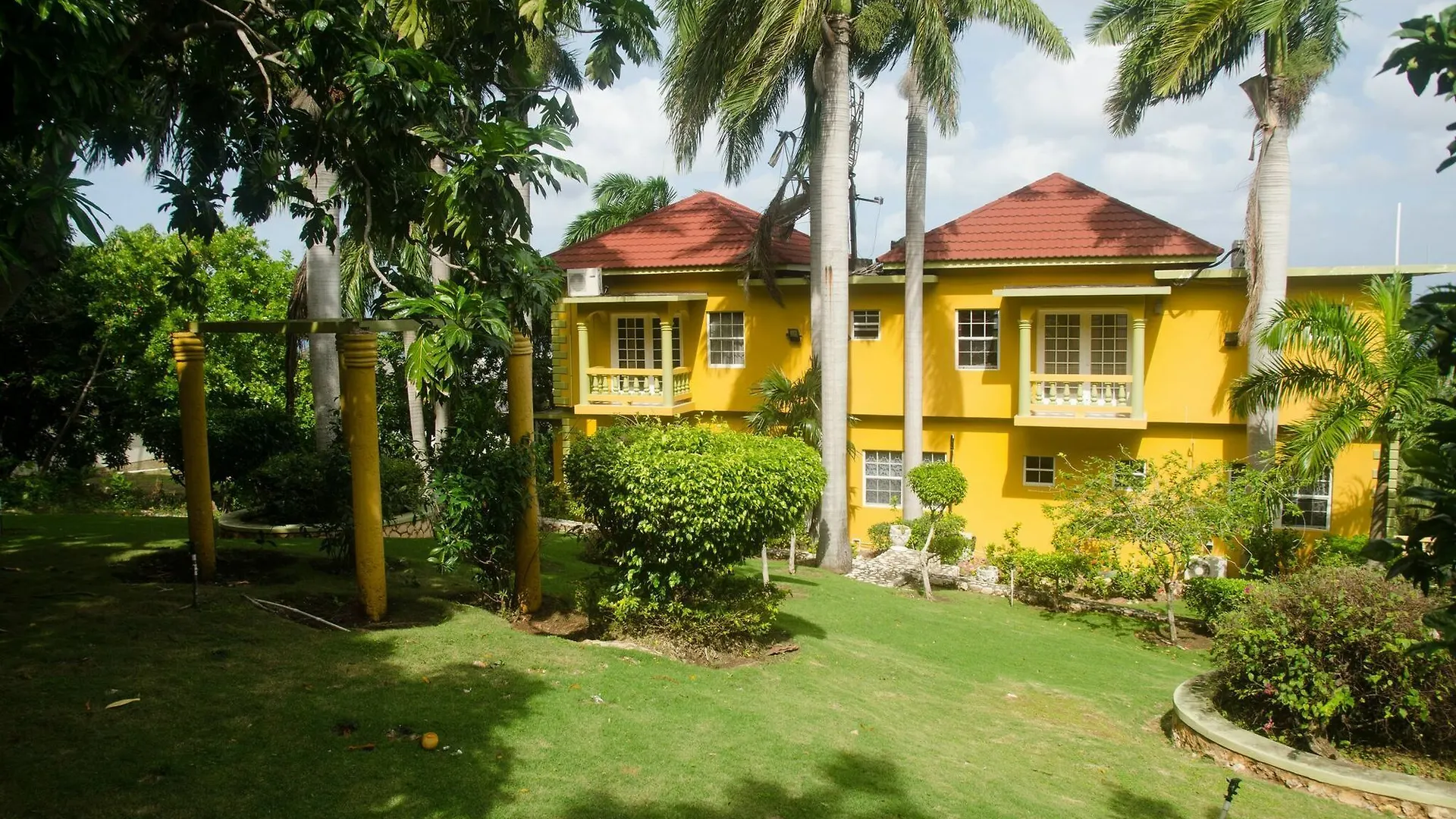 Ocean Crest Villa Montego Bay Konukevi